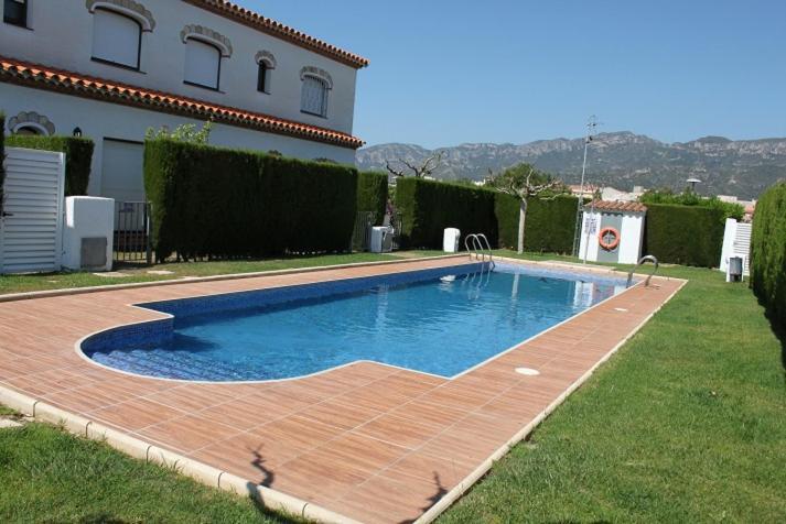 Chalet Milani Miami Platja  Exterior foto